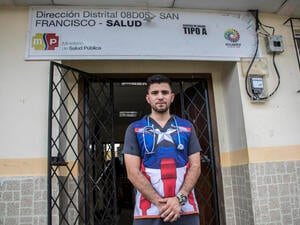 Venezuelan doctor Samuel Suárez has joined the coronavirus public health response in San Francisco, a remote village in Ecuador.