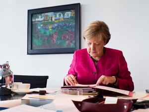 Germany. Dr. Angela Merkel honoured for 'true leadership' in protecting refugees