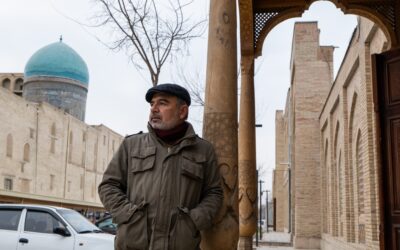 Режиссер, проживший без гражданства 20 лет, стал гражданином Узбекистана