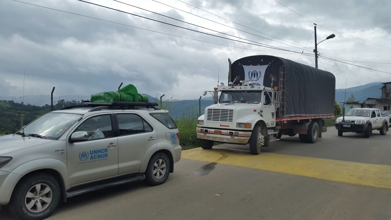 联合国难民署 紧急空运 救援物资 到厄瓜多尔救助地震