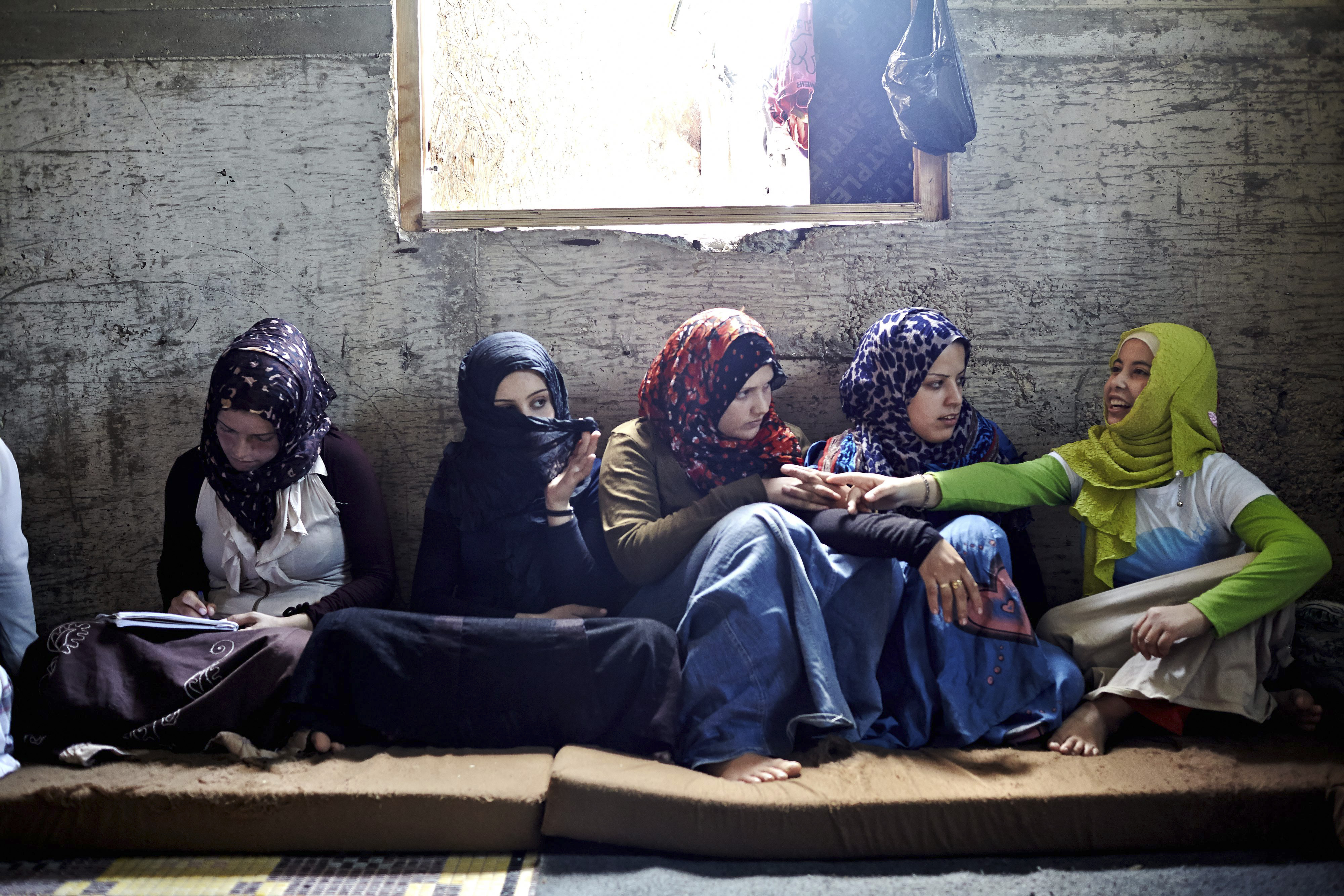 难民署保护事务主管看到叙利亚难民妇女在未来的关键角色