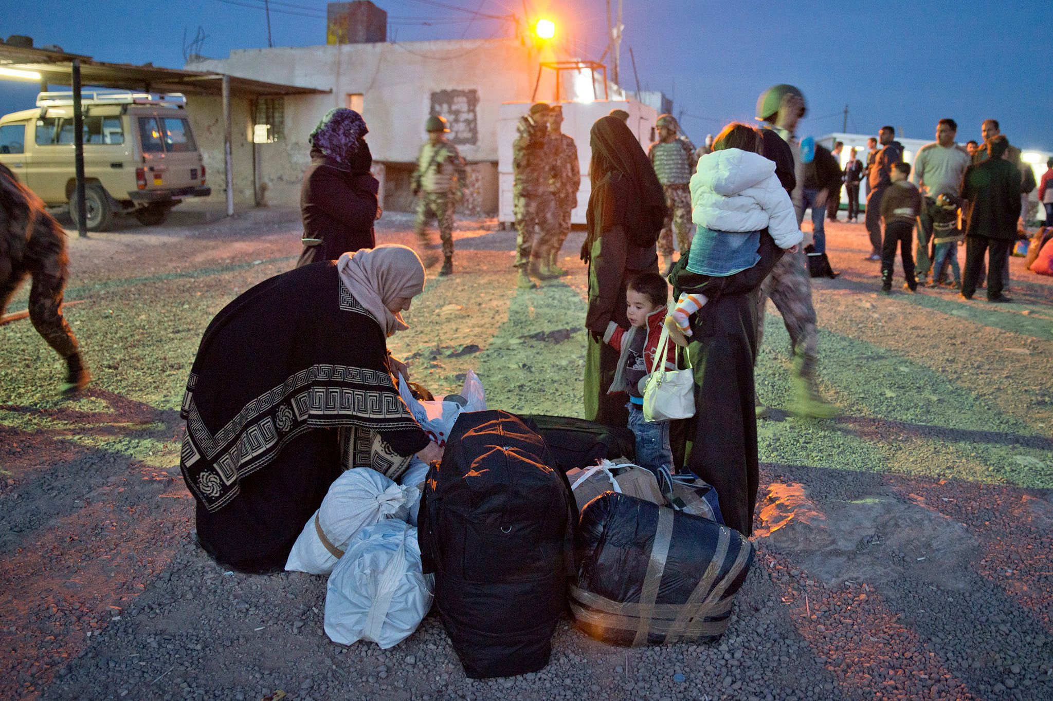 联合国难民署对叙利亚人滞留边境表示忧虑，再次呼吁国际社会提供援助