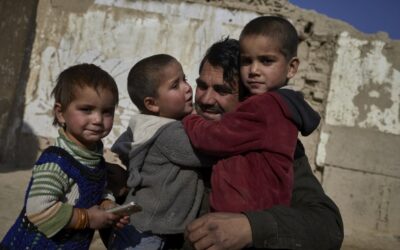 Σχόλιο της Ύπατης Αρμοστείας: Mε δυσκολία αναζητούν ασφάλεια οι Αφγανοί, καθώς τα σύνορα παραμένουν κλειστά για τους περισσότερους