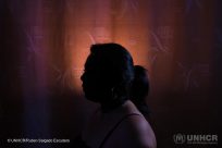 COVID-19: Erhöhtes Risiko von geschlechtsspezifischer Gewalt für vertriebene und staatenlose Frauen und Mädchen