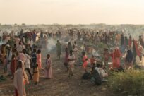 Ein Jahr Krieg im Sudan: Täglich müssen immer noch Tausende fliehen