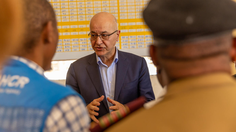 Kenya. UNHCR Barham Salih in Kakuma municipality for his inaugural visit as High Commissioner
