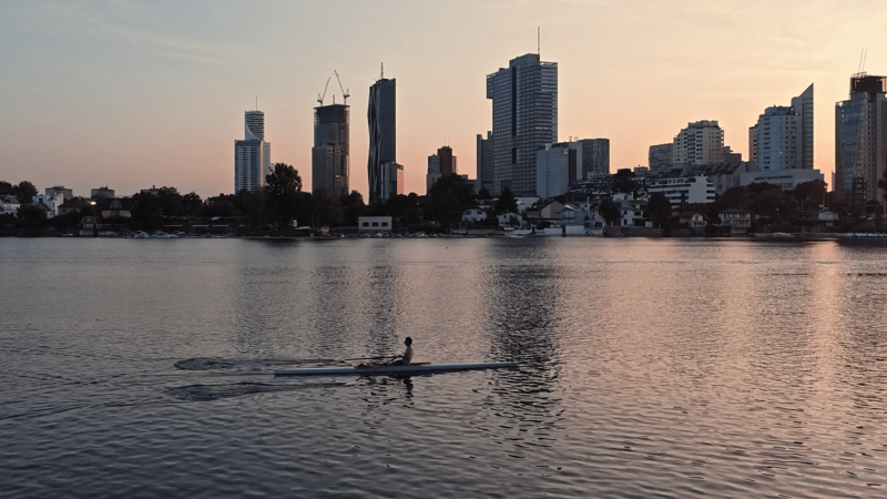 In front of the camera: Syrian-Kurdish filmmaker Memo Issa in focus