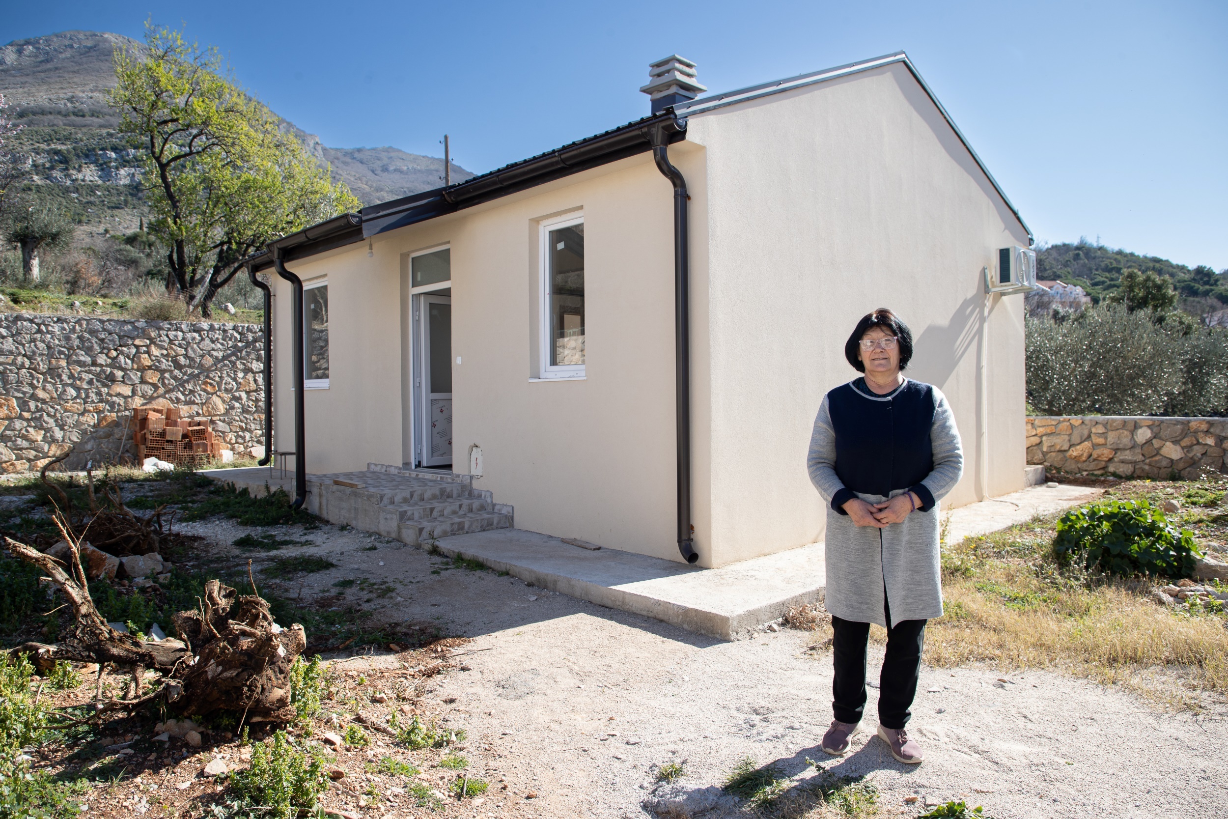Senka received her new home in 2023 through the Regional Housing Programme, a joint initiative to support refugees and displaced people from the conflicts in the former Yugoslavia.