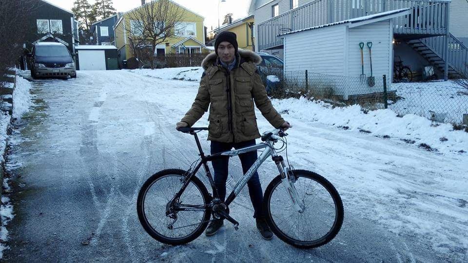 Amir Ansari with his first bike. The bike was given to him by a member of Stockholm Cycling Club shortly after he moved to Sweden.