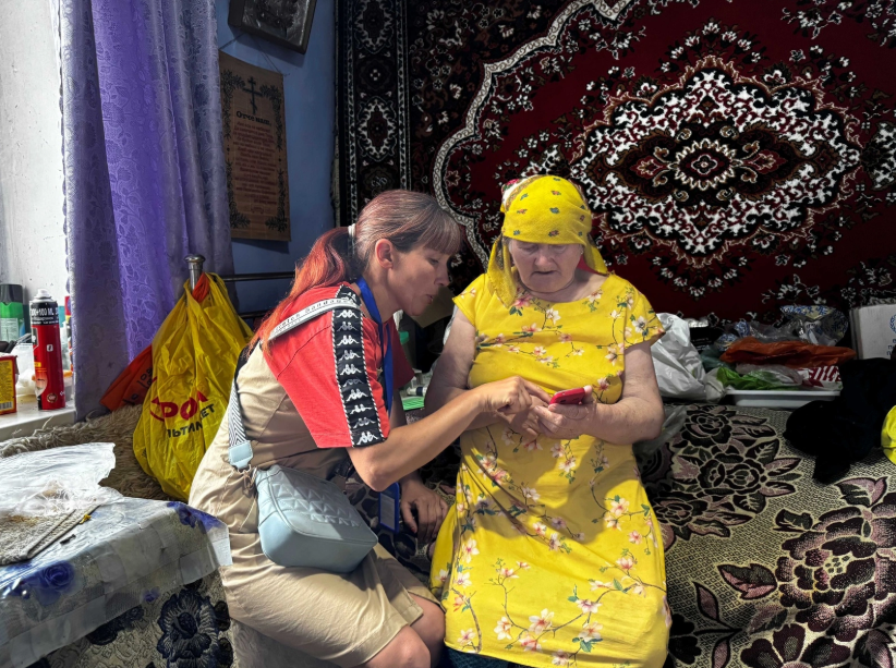 Woman with the social facilitator