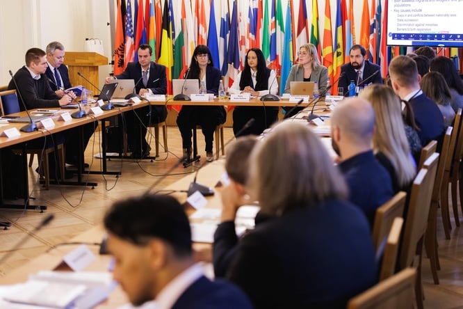 roundtable picture