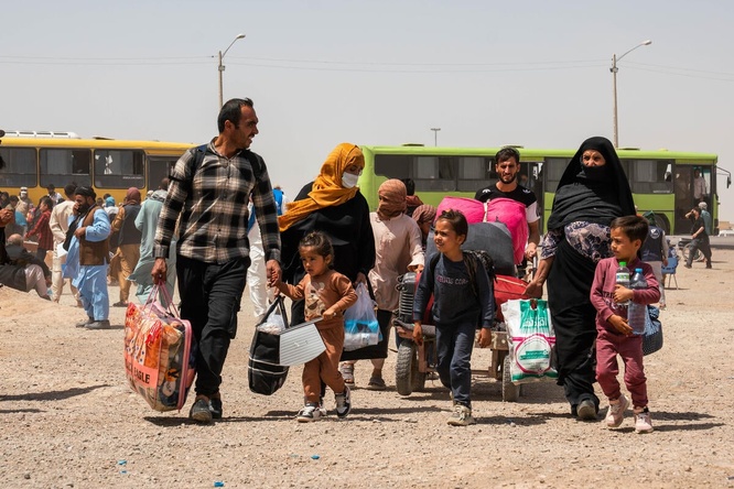 Afghanistan. Mass Returns of Afghans from Iran Continue Through Islam Qala Border Crossing