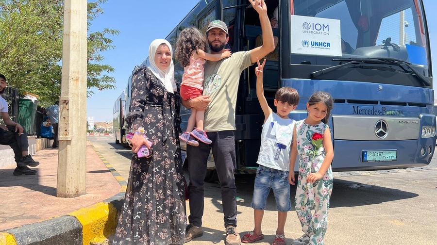 Syria. Organized Voluntary Return Programme Begins for Syrian Refuge