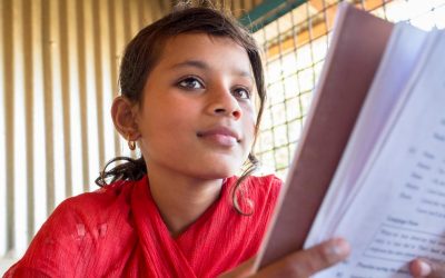 Είναι η Σειρά Της: Έκθεση της Υ.Α. αποκαλύπτει το κρίσιμο κενό στην εκπαίδευση των κοριτσιών προσφύγων