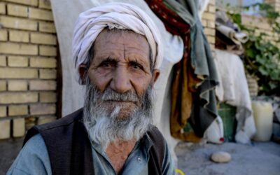 Αφγανοί πρόσφυγες φτάνουν στο Ιράν ενώ η βία κλιμακώνεται