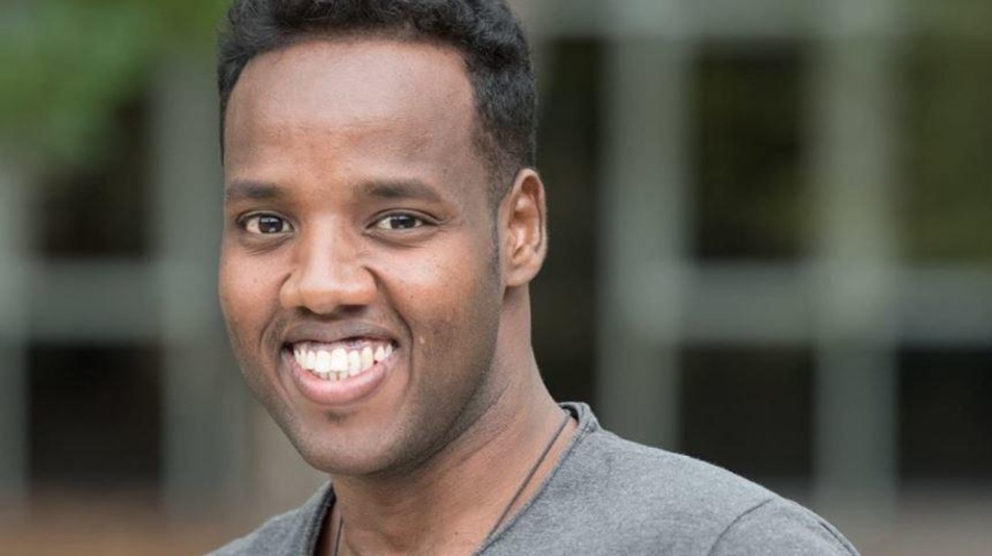 Refugees use medical experience to help tackle COVID-19 crisis in France