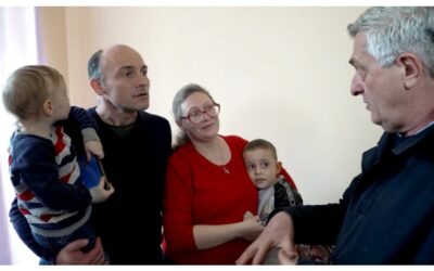 Az ENSZ Menekültügyi Főbiztosa a több mint 10 millió embert az otthonából elűző ukrajnai háború azonnali befejezésére szólít fel