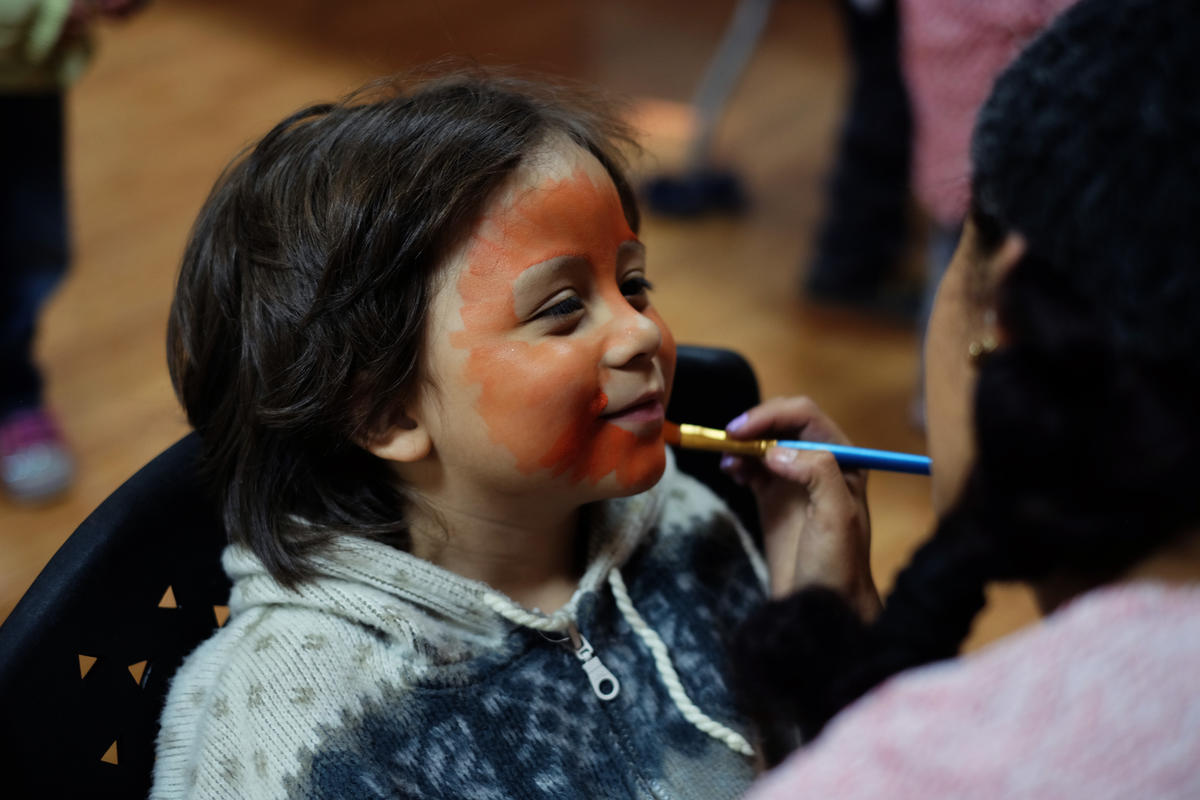 Refugee and migrant children from Venezuela and Colombia integrate into Ecuadoran society through fun activities