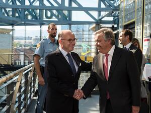 António Guterres meets French Minister Bernard Cazeneuve