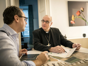 Austria. Bishop of Eisenstadt supports refugees