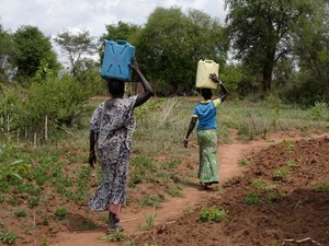 Uganda. Solar power delivers clean water to South Sudanese refugees' doorstep