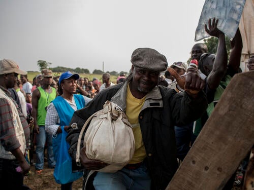 Liberia. Voluntary repatriation of Ivorian refugees