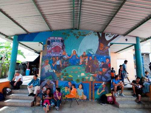 Mexico. Families find safety in UNHCR funded shelters