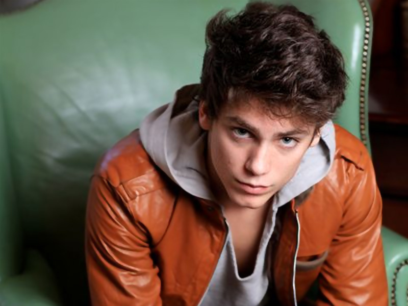 Swiss Singer/Songwriter Bastian Baker
