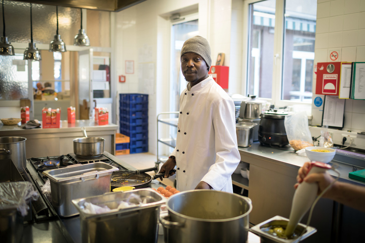 Austria. Refugees welcome globetrotters to Vienna's open-minded hotel