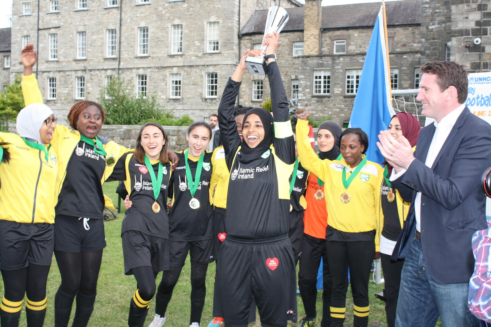 2015 Irish Fair Play Cup Women's tournament winners DiverseCity with Minister of State Aodhán Ó Ríordáin