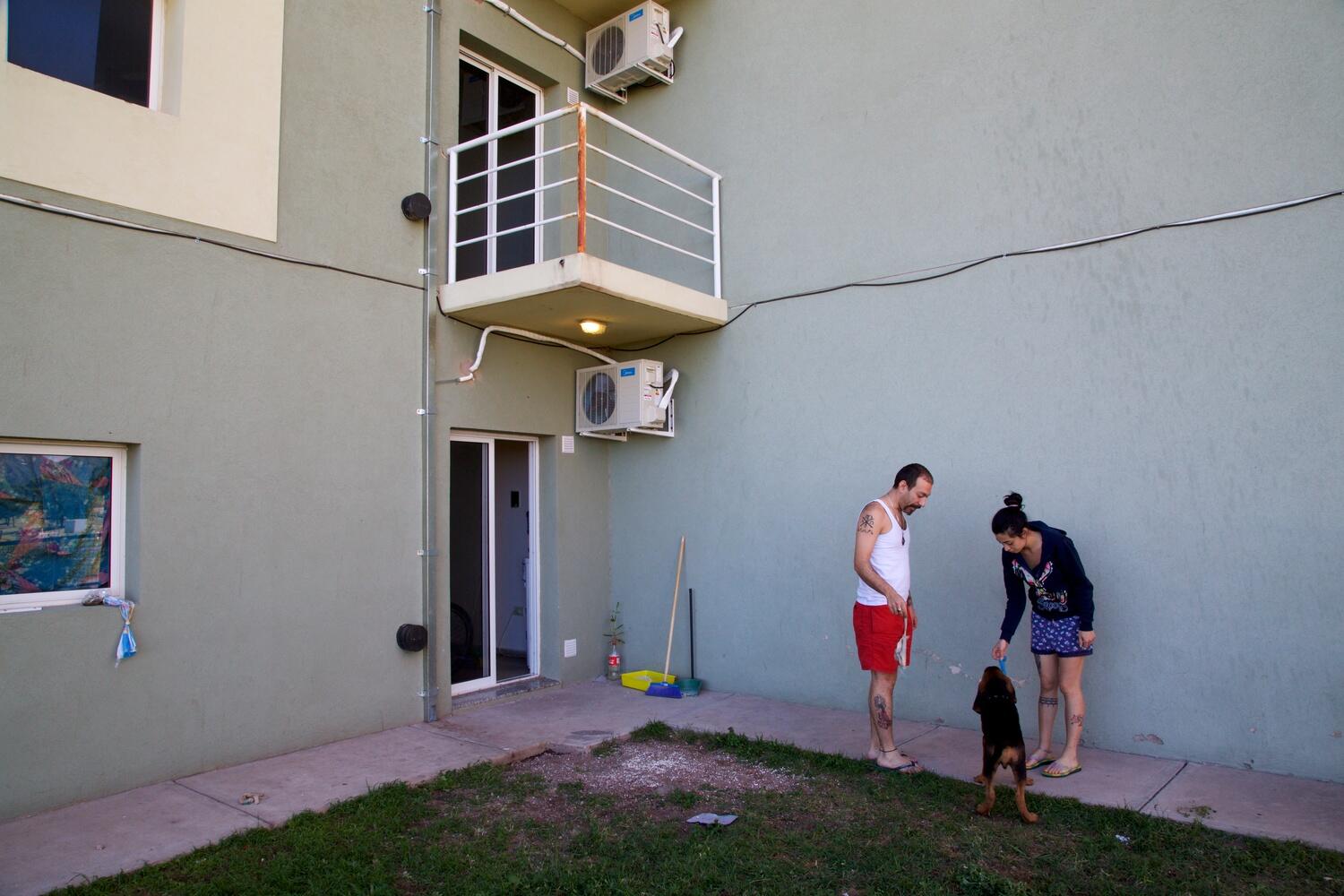 Argentina. Syrian couple escape war and start over