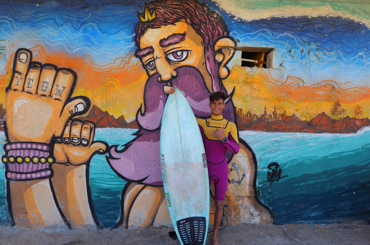 Lebanon. Syrian surfer finds refuge in the waves