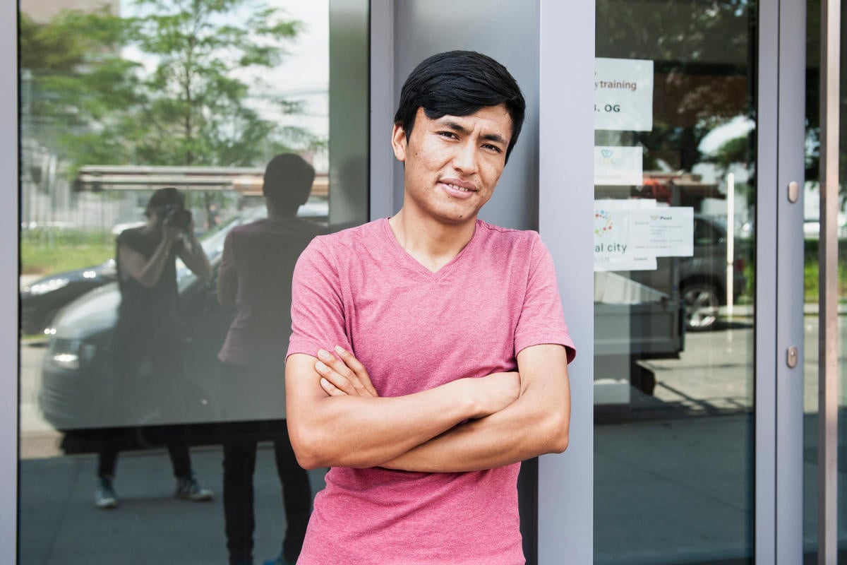 Austria. Portraits of refugees who learn media skills on Austrian news magazine course