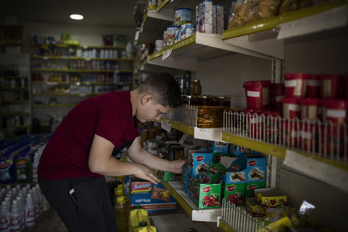 Lebanon. Resettlement of refugees suspended over COVID-19 restrictions