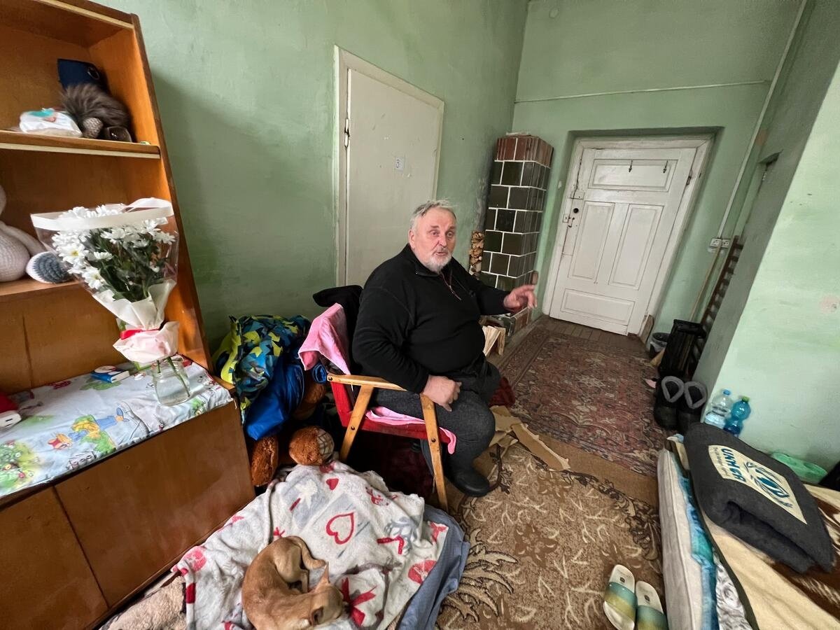 Ukraine. Couple opens hostel near Slovak border for people displaced by fighting