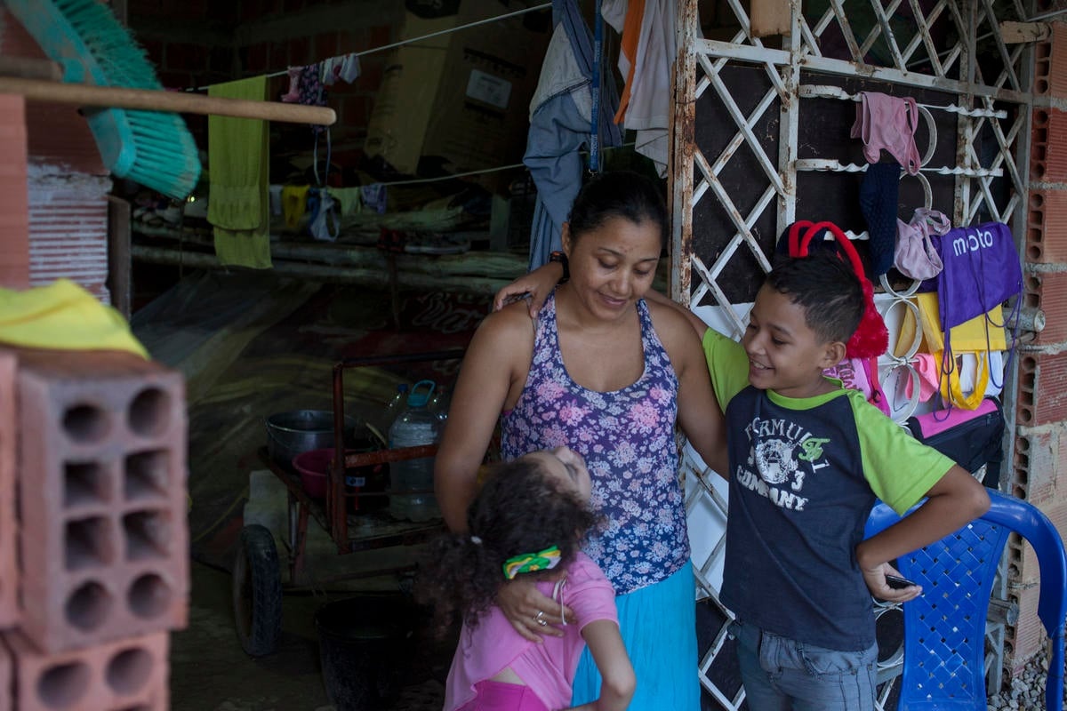 Colombia. Vulnerable Venezuelans seek help among Colombian neighbours