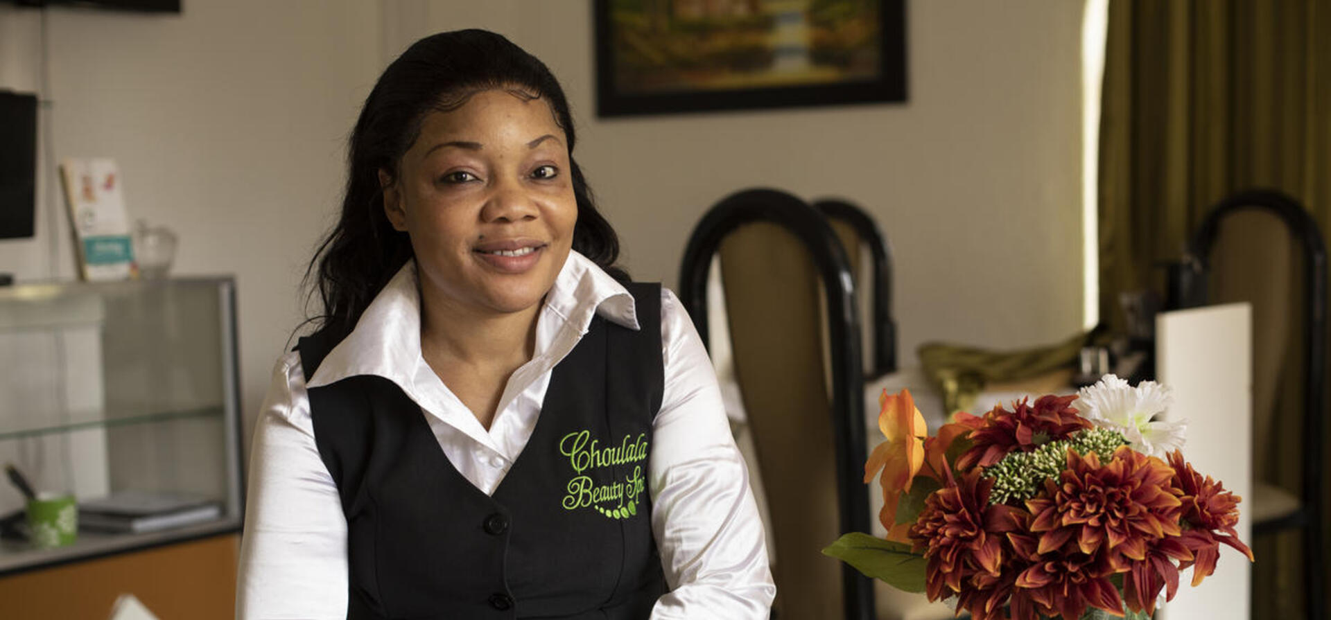 South Africa. Congolese beautician battles to keep her business afloat