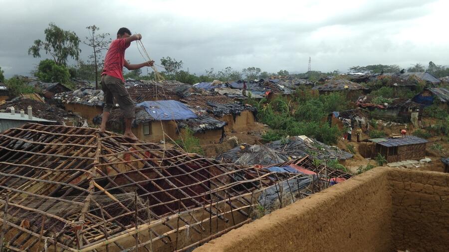 Bangladesh. Rohingya refugees affected by Cyclone Mora