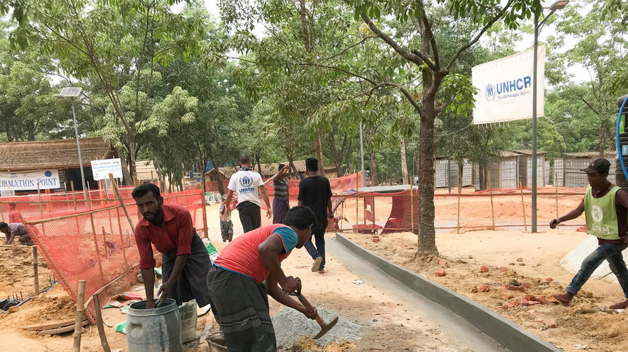 Bangladesh. UNHCR  transit centre prepares for monsoon season