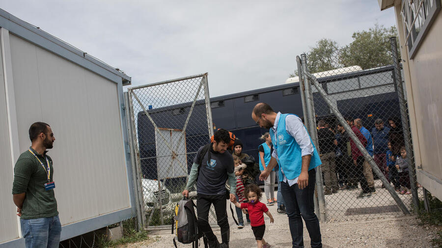 Greece. Arrivals from Turkey inundate Evros reception centre