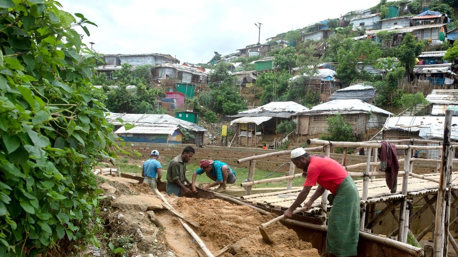 Bangladesh. Families relocated after first major rainfall of 2019 monsoon season
