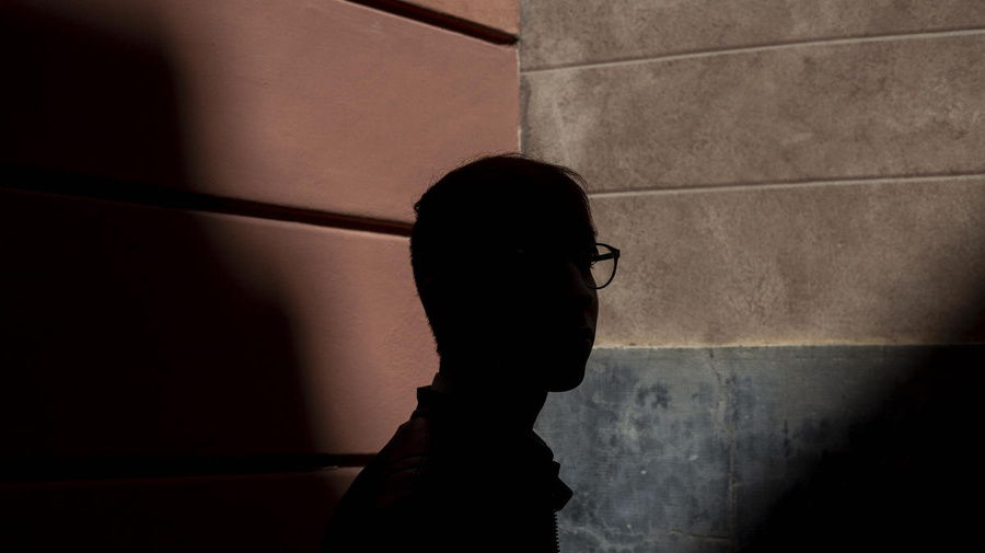 Italy. Afghan boy reunited with siblings after crossing two continents alone