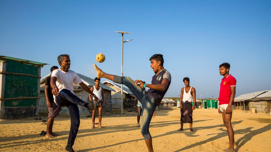 Bangladesh. Life in exile for Rohingya refugees in world's largest settlements