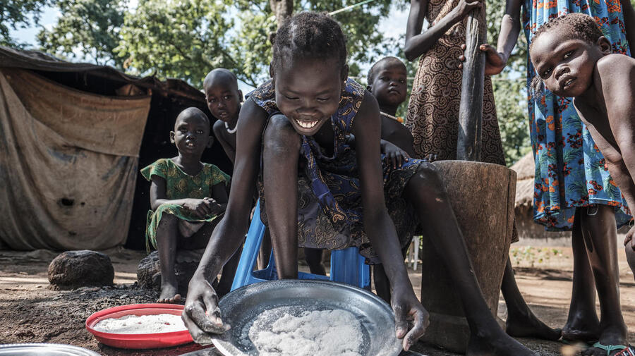 Ethiopia. Young South Sudanese refugees desperate to access education