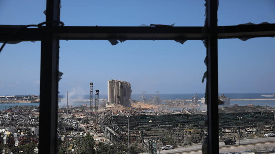 Lebanon. UNHCR rushes support to Beirut in aftermath of deadly explosions