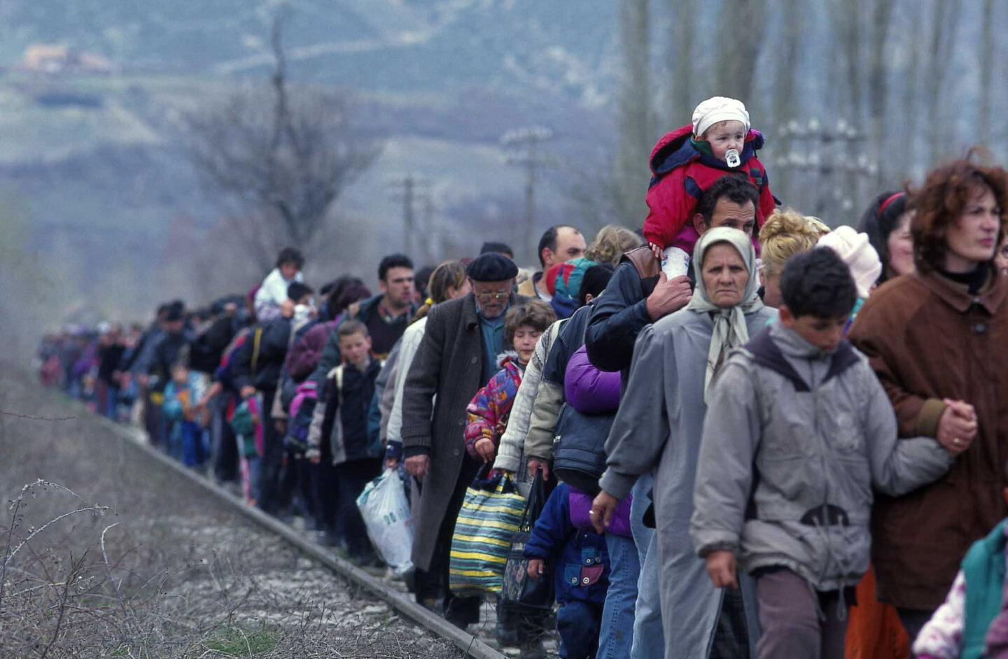 MACEDONIA (FYR) / Refugees from Kosovo FRY / Blace / Arrival / UNHCR / R. LeMoyne / March 1999