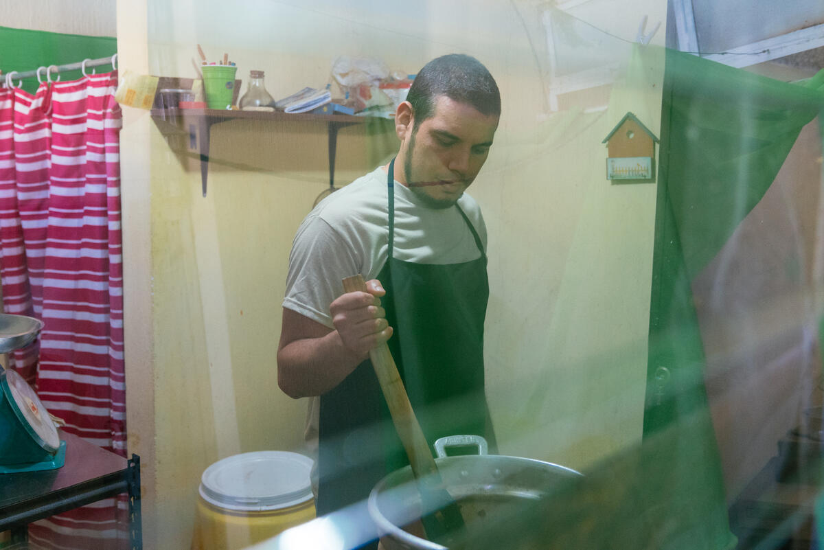 Leo Medina went through a dark period after he could no longer buy the medicines that had long helped keep his mental illness in check.