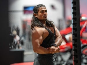 Australia. Rohingya refugee body builder