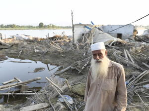 Pakistan. Afghan refugees in Pakistan receive support from UNHCR after devastating floods in the country