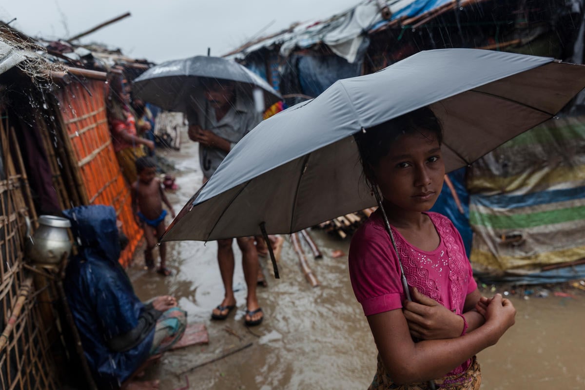 Bangladesh. Monsoon rains bring new dangers to Rohingya settlements
